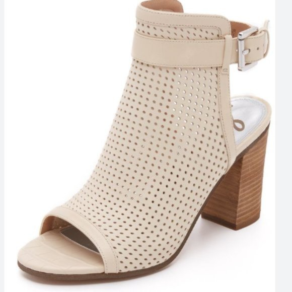 Sam Edelman Shoes - VGC Sam Edelman Emmie block heel sandals - Size 8